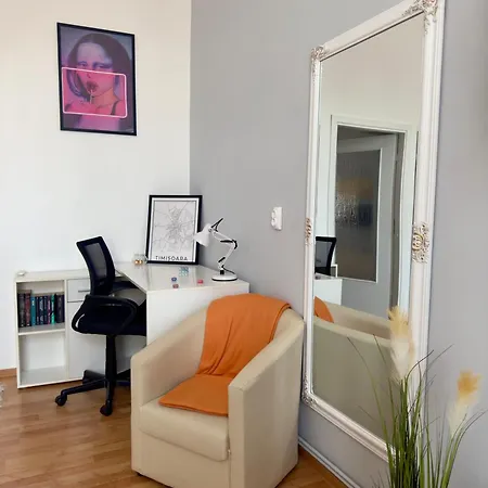 Lalumiere1930 - Historic Center Apartment