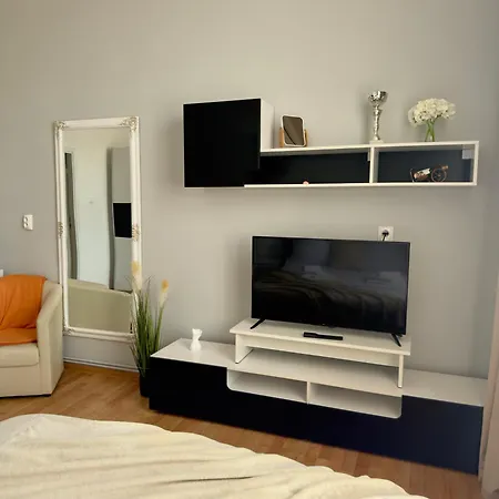 Apartament Lalumiere1930 - Historic Center