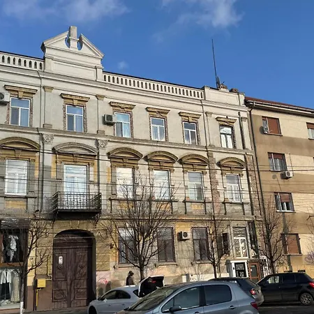 Appartement Lalumiere1930 - Historic Center Timişoara