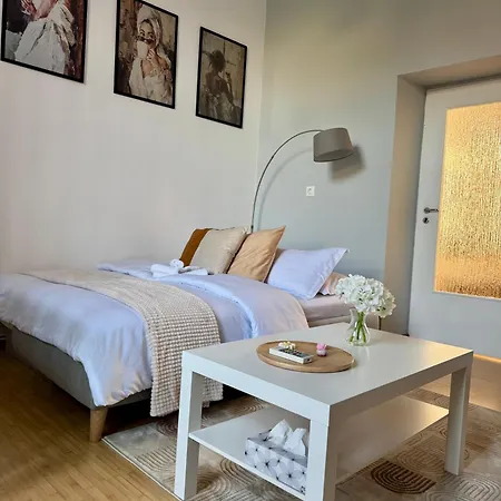 Lalumiere1930 - Historic Center Appartement